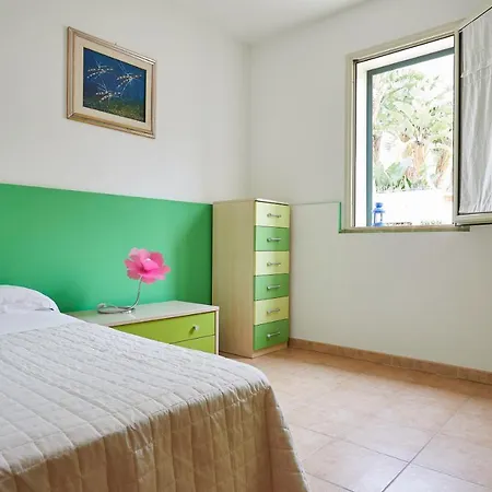Trono A Mare 2 *