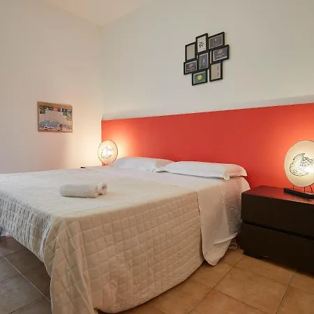 Trono A Mare 2 *